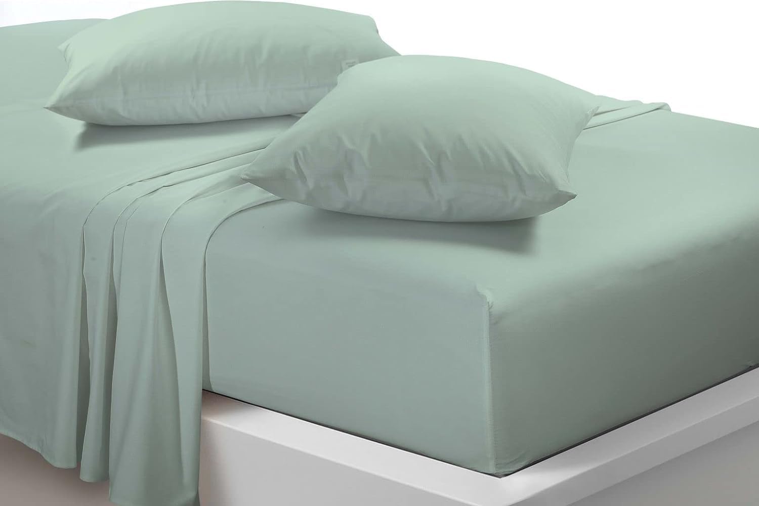 NFK 100% Polycotton 40cm Deep Fitted Sheet